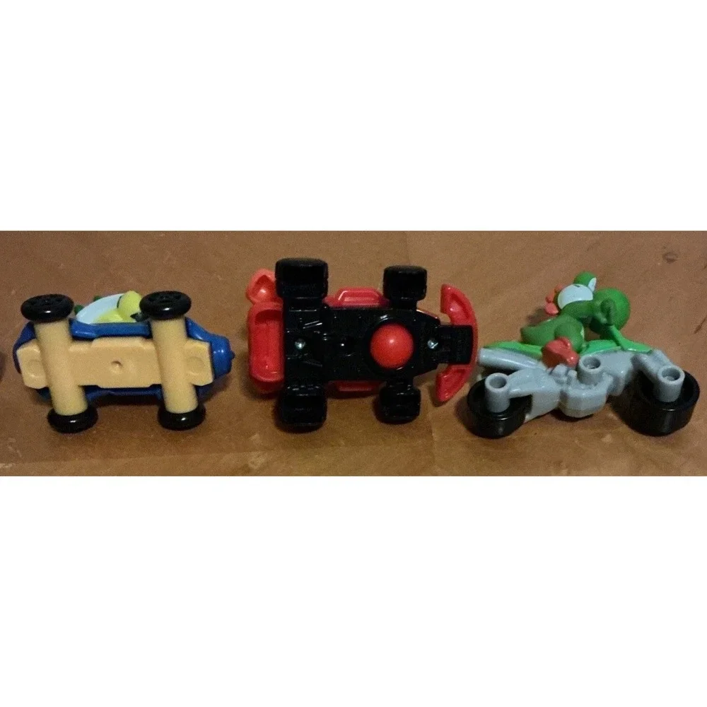 5 Pc 2022 Mario Kart McDonald Happy Meal Toys, Mario, Bowser, Yoshi, Donkey Kong